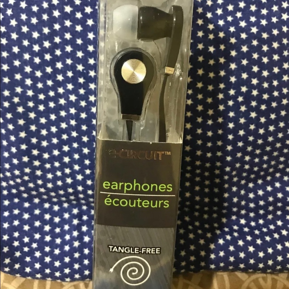Earphones for smartphones